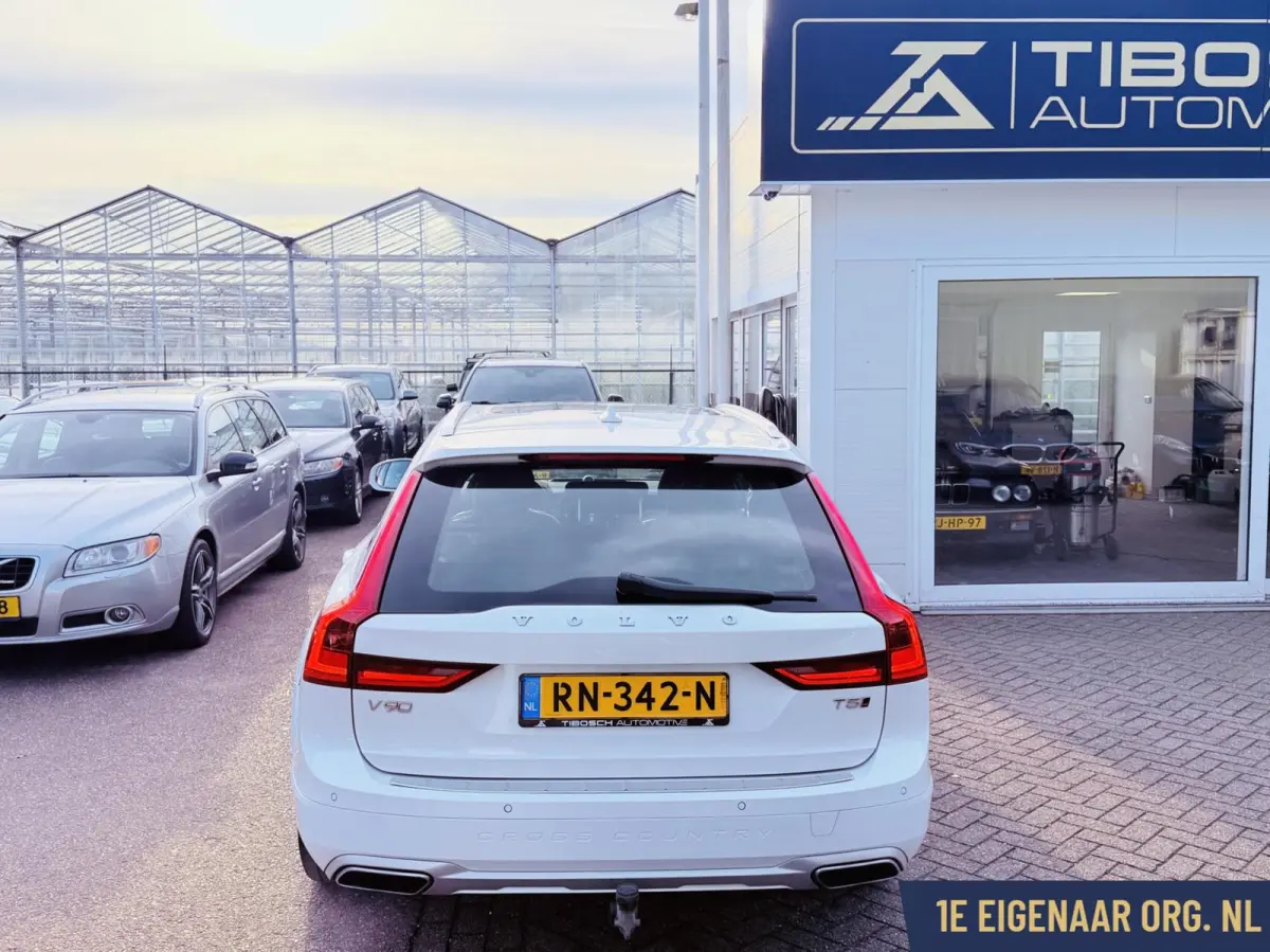 2.0 T5 AWD PRO PANORAMA 360 gr CAM