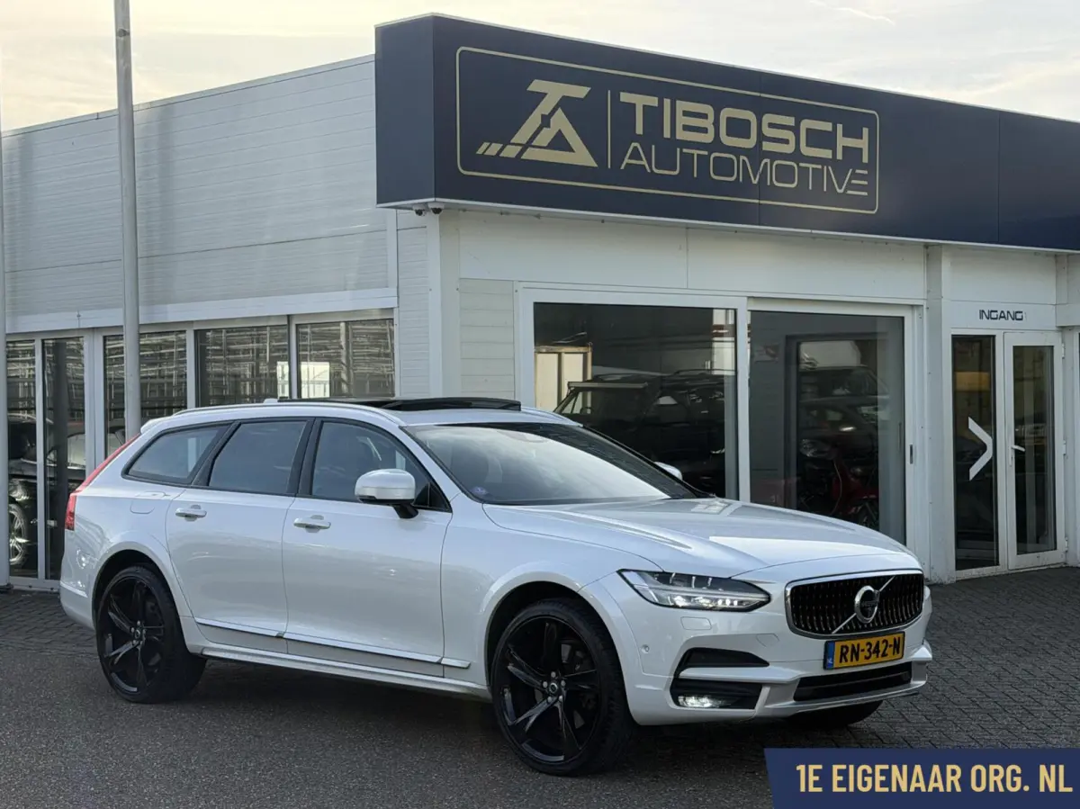 2.0 T5 AWD PRO PANORAMA 360 gr CAM