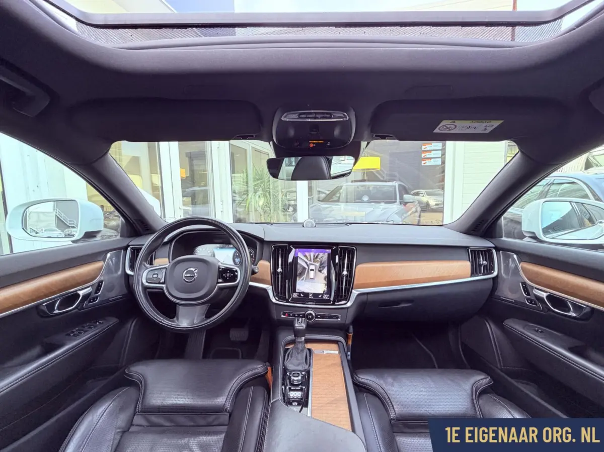 2.0 T5 AWD PRO PANORAMA 360 gr CAM
