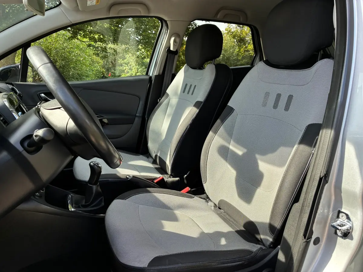 0.9 TCe Dynamique | Keyless + Clima + Cruise + Navi nu €6.975,-!!!