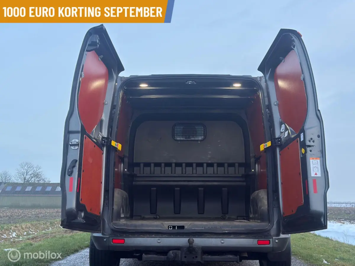 320 2.0 TDCI L2H1 Trend DC automaat luxe