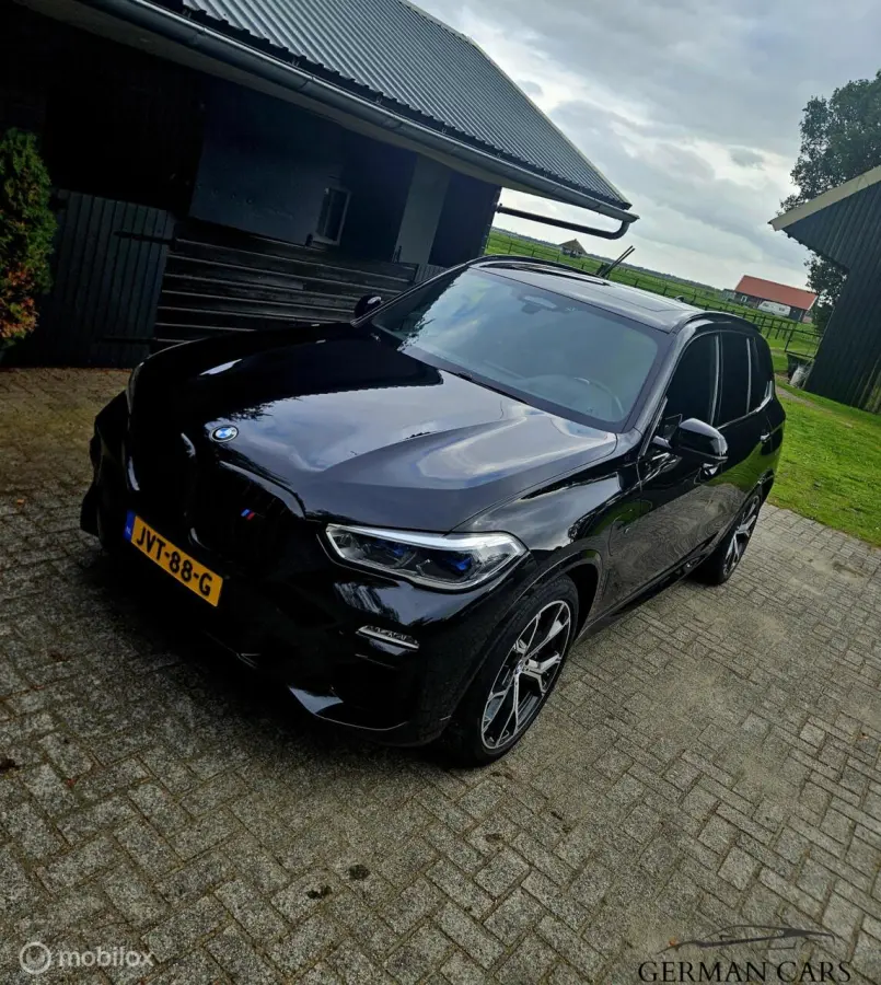 xDrive45E High Executive Hybride 394PK | SKY Lounge