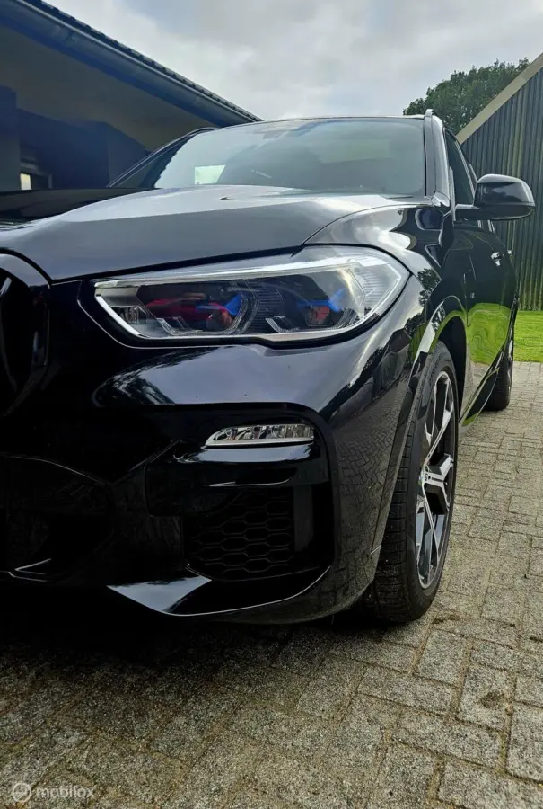 xDrive45E High Executive Hybride 394PK | SKY Lounge
