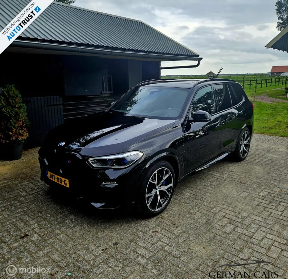 xDrive45E High Executive Hybride 394PK | SKY Lounge