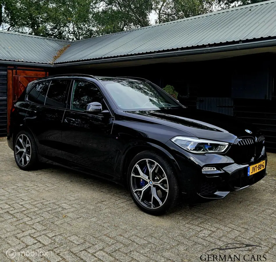 xDrive45E High Executive Hybride 394PK | SKY Lounge