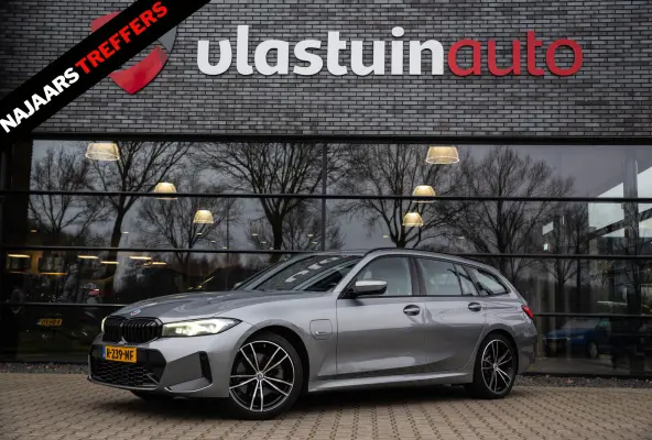 320e M-Sport , SOH 94% , Facelift!, Sfeerverlichting, Achteruitrijcamera