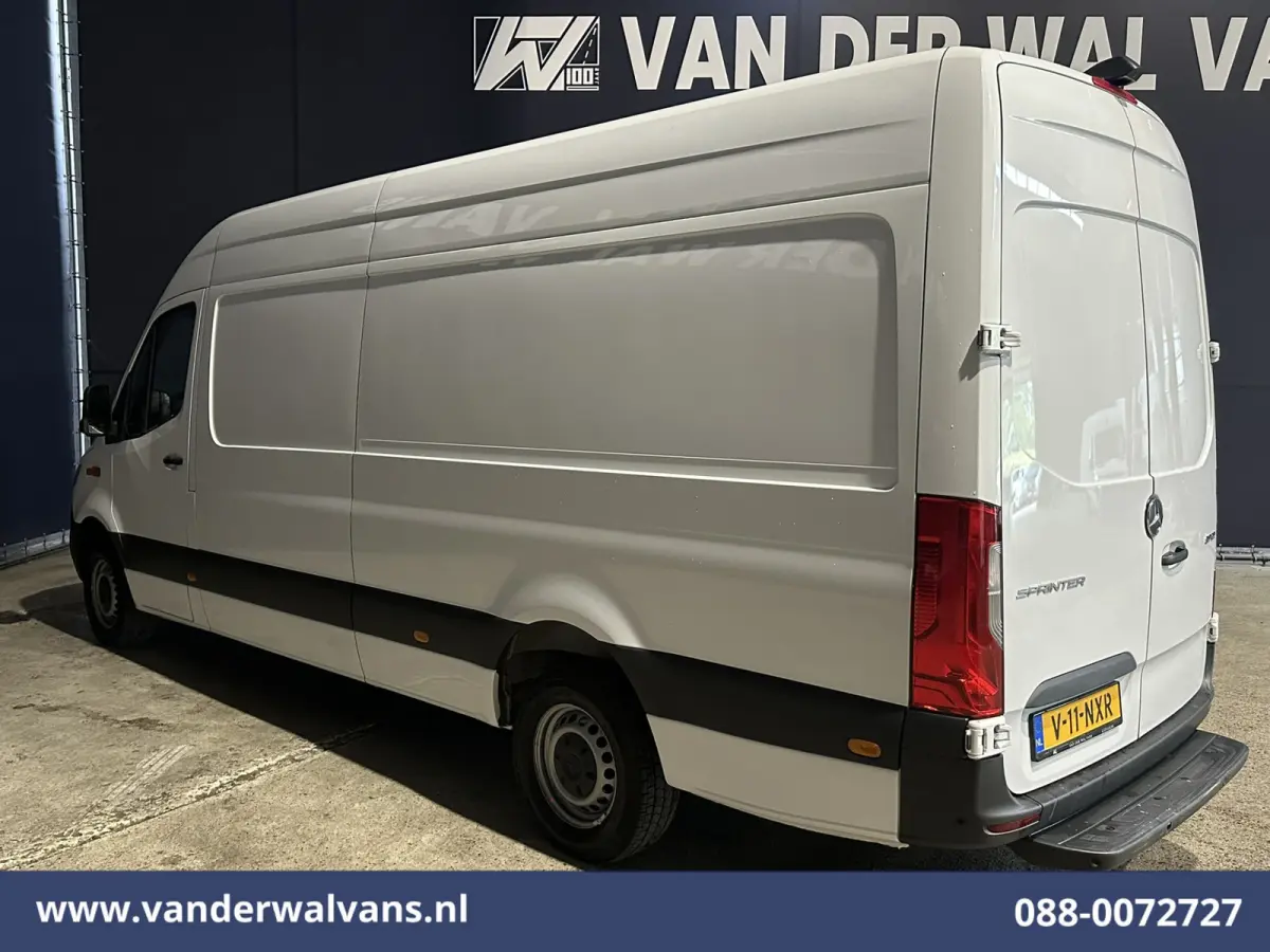 317 CDI 170pk L3H2 Euro6 Airco | 360 graden Camera | Navigatie | Apple Carplay | Cruisecontrol Android Auto, Stoelverwarming, Chauffeursstoel, 270 Graden Achterdeuren, Parkeersensoren, Bijri
