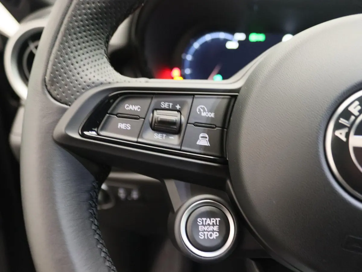 1.3T PHEV Sprint Aut. | LED | Adaptieve Cruise Control | Navi |