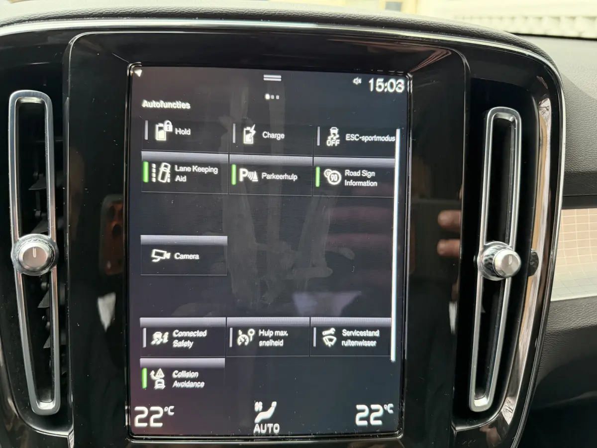 1.5 T4 Core Bright Carplay Achteruitrijcamera
