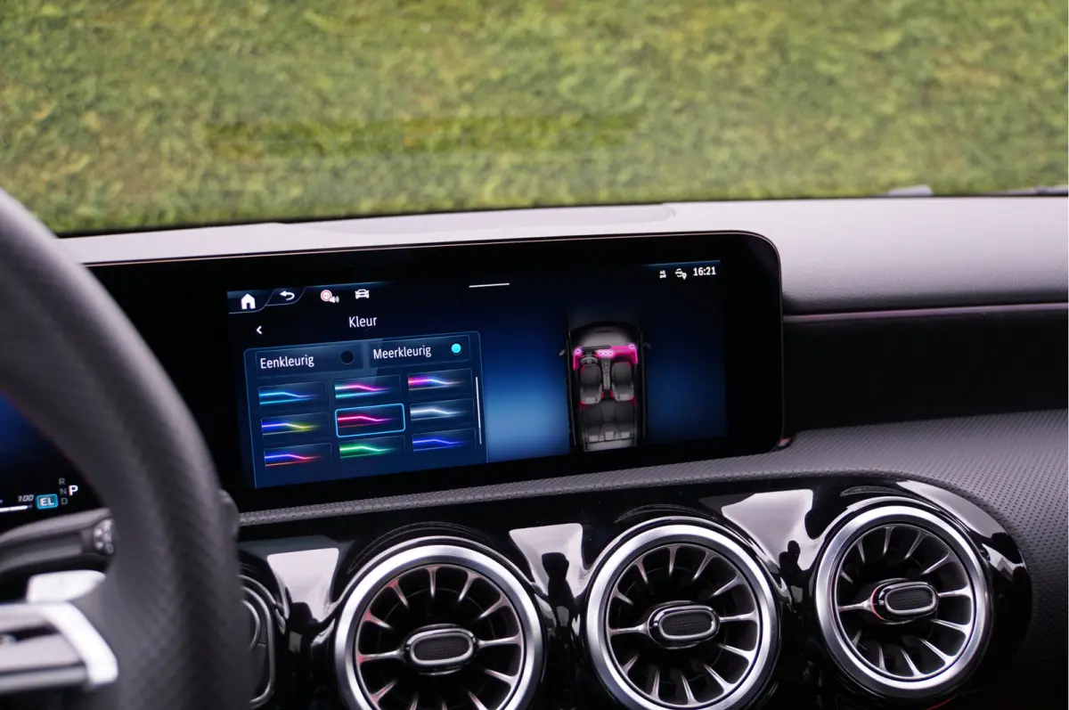 A 250 e AMG Line Night Facelift | Pano Carplay Distronic Sfeer