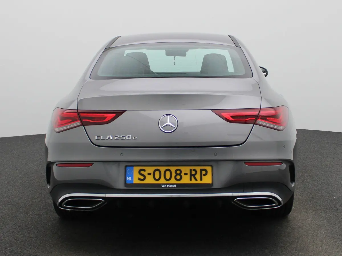 250 e AMG Line | Automaat | LMV | Virtual cockpit | Sfeer verlichting | Parkeer sensoren | Camera | Leder | Navigatie | Climate control | Stoel verwarming | DAB | Cruise control
