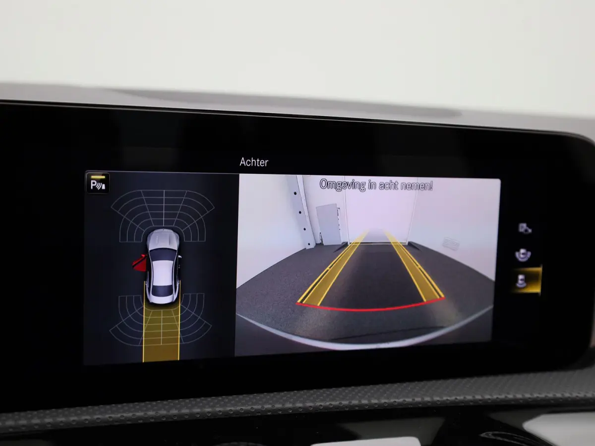 250 e AMG Line | Automaat | LMV | Virtual cockpit | Sfeer verlichting | Parkeer sensoren | Camera | Leder | Navigatie | Climate control | Stoel verwarming | DAB | Cruise control
