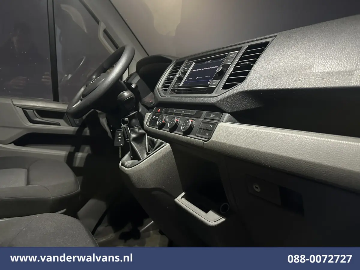 2.0 TDI L3H3 L2H2 Euro6 Airco | Camera | Apple Carplay | Android Auto | Parkeersensoren Bijrijdersbank