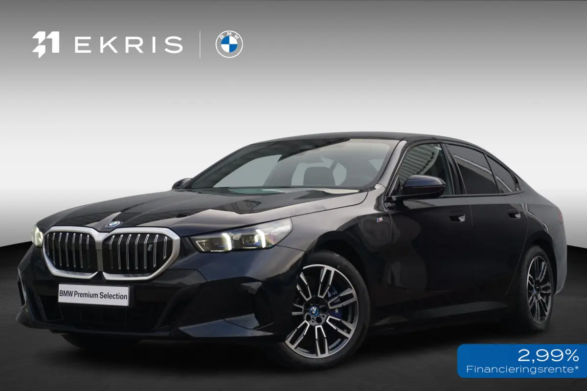 xDrive40 M Sportpakket 19'' / Panoramadak / Harman Kardon / Parking Assistant Plus / Trekhaak