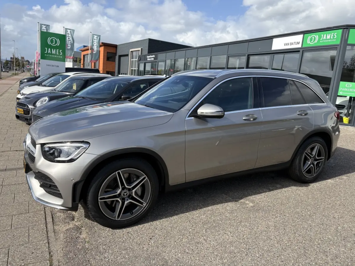 200 Premium AMG-line