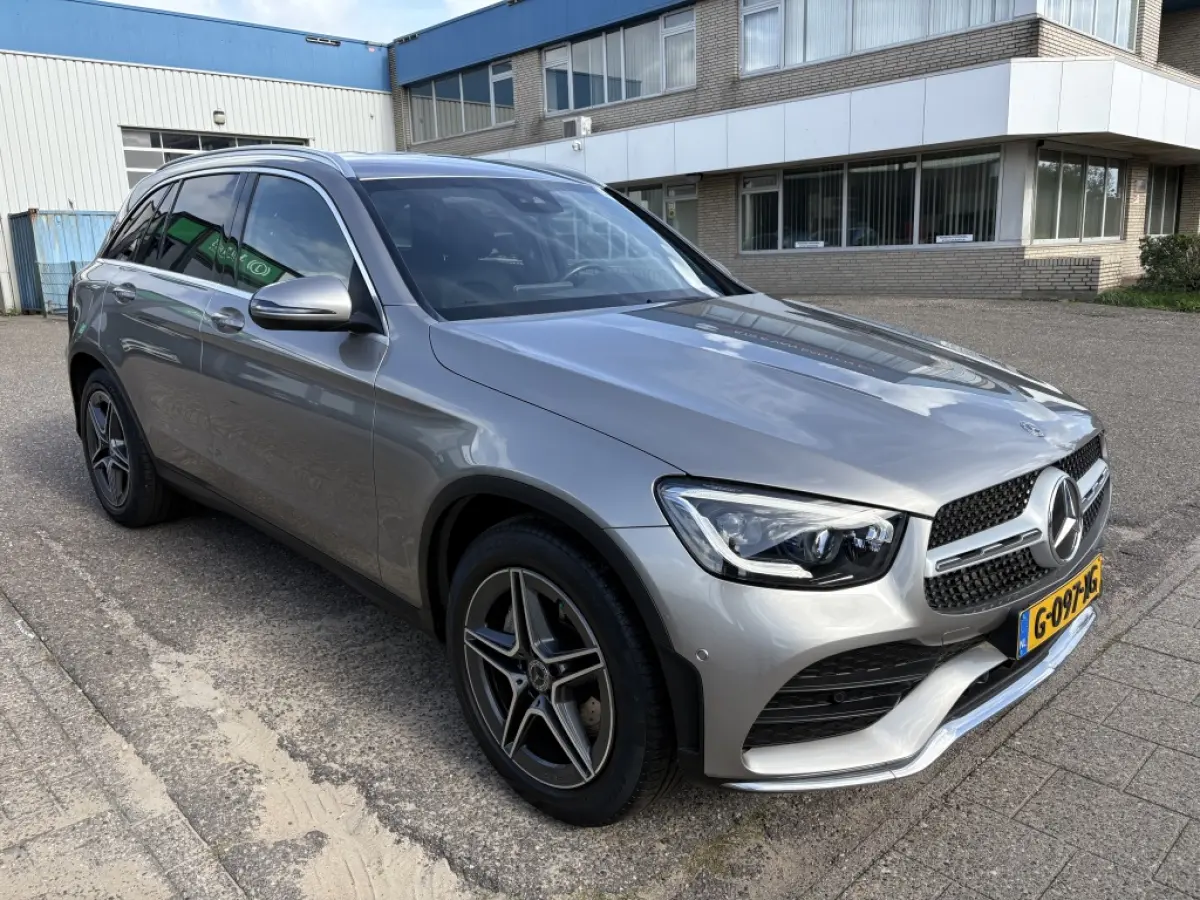 200 Premium AMG-line