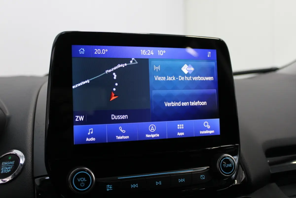 1.0 EcoBoost Titanium 126PK, RIJKLAAR!! | TREKHAAK | CARPLAY | DEELS LEER