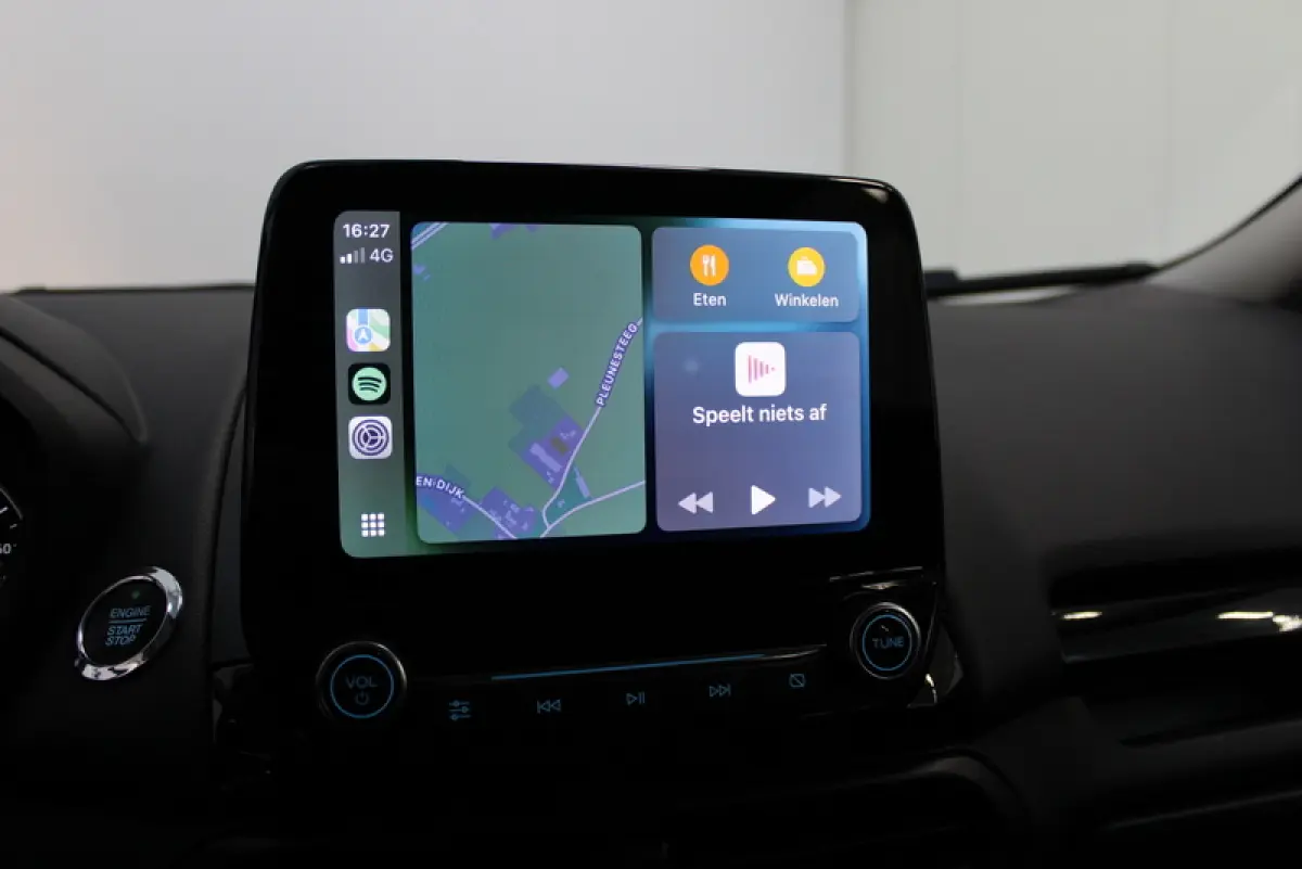 1.0 EcoBoost Titanium 126PK, RIJKLAAR!! | TREKHAAK | CARPLAY | DEELS LEER