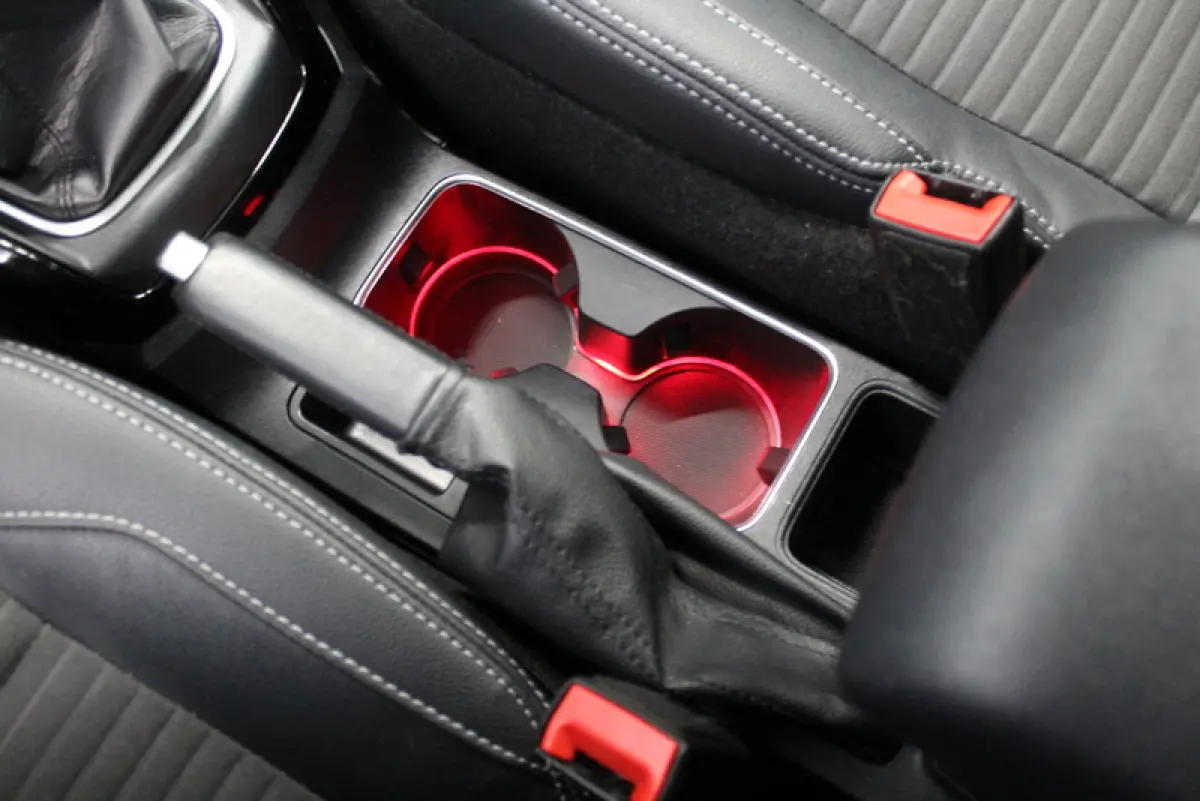 1.0 EcoBoost Titanium 126PK, RIJKLAAR!! | TREKHAAK | CARPLAY | DEELS LEER