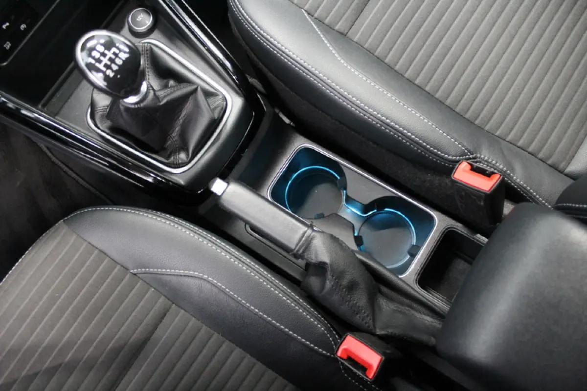 1.0 EcoBoost Titanium 126PK, RIJKLAAR!! | TREKHAAK | CARPLAY | DEELS LEER