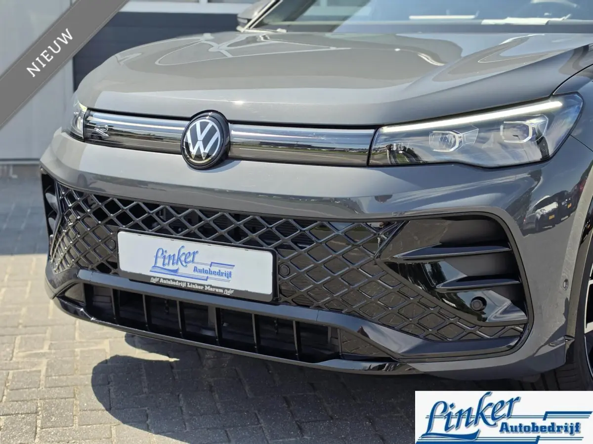 1.5 NIEUW! eHybrid R-Line 272PK PANO/TREKHAAK/DIRECT INZETBAAR