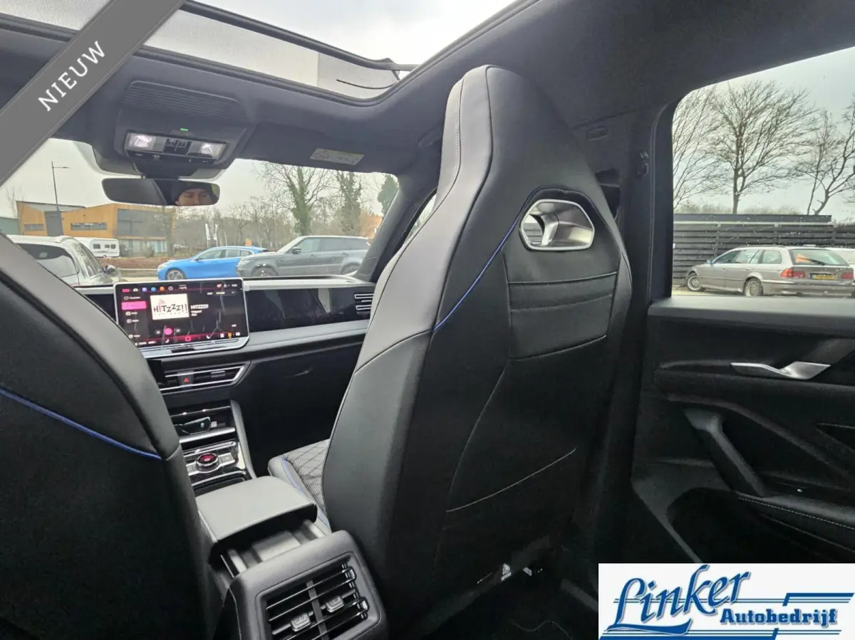 1.5 NIEUW! eHybrid R-Line 272PK PANO/TREKHAAK/DIRECT INZETBAAR