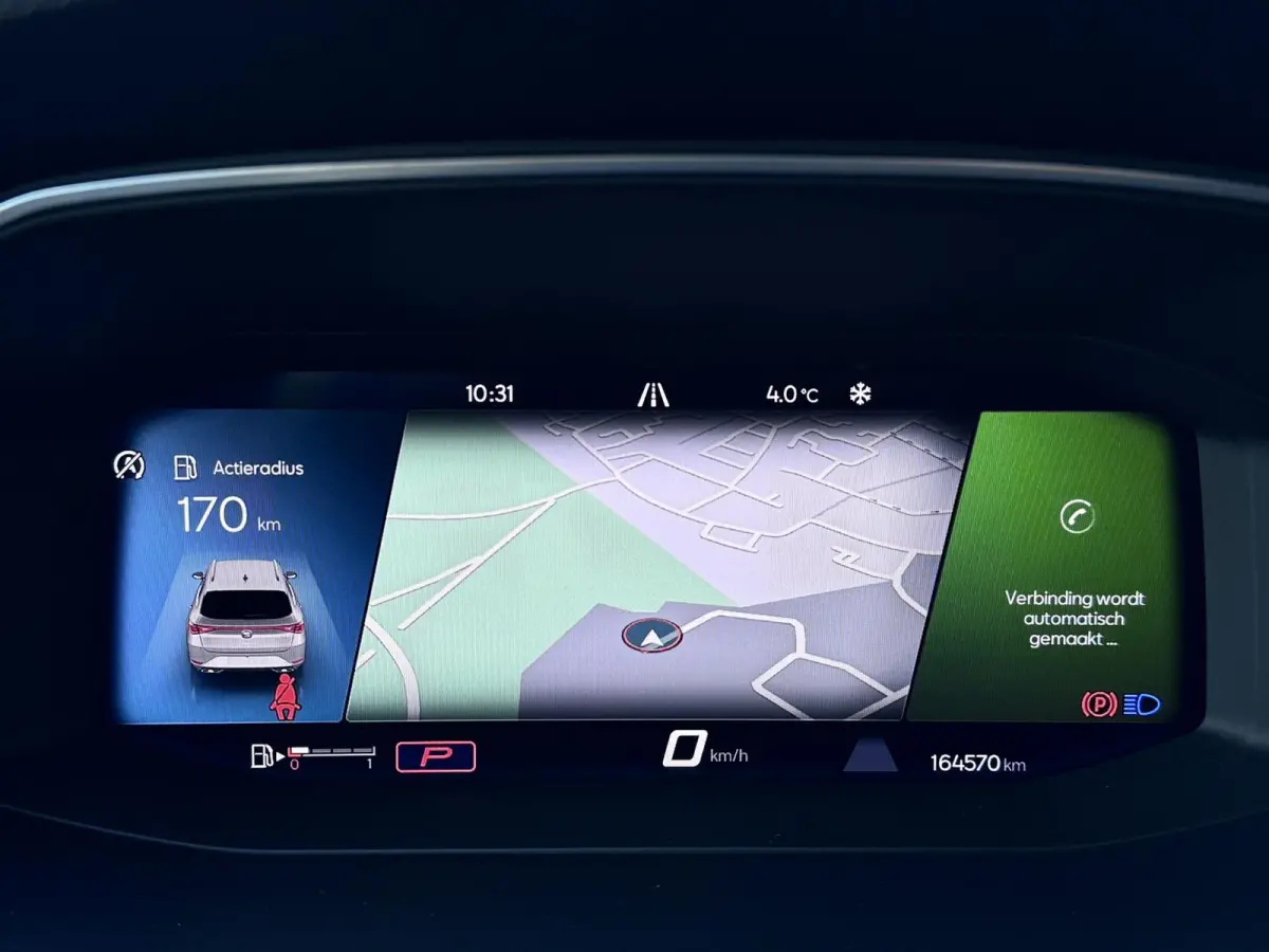 1.0 eTSI FR | Carplay | Virtual | DAB+ | Navi | Sfeerverlichting | Dealer onderhouden | Allseason banden