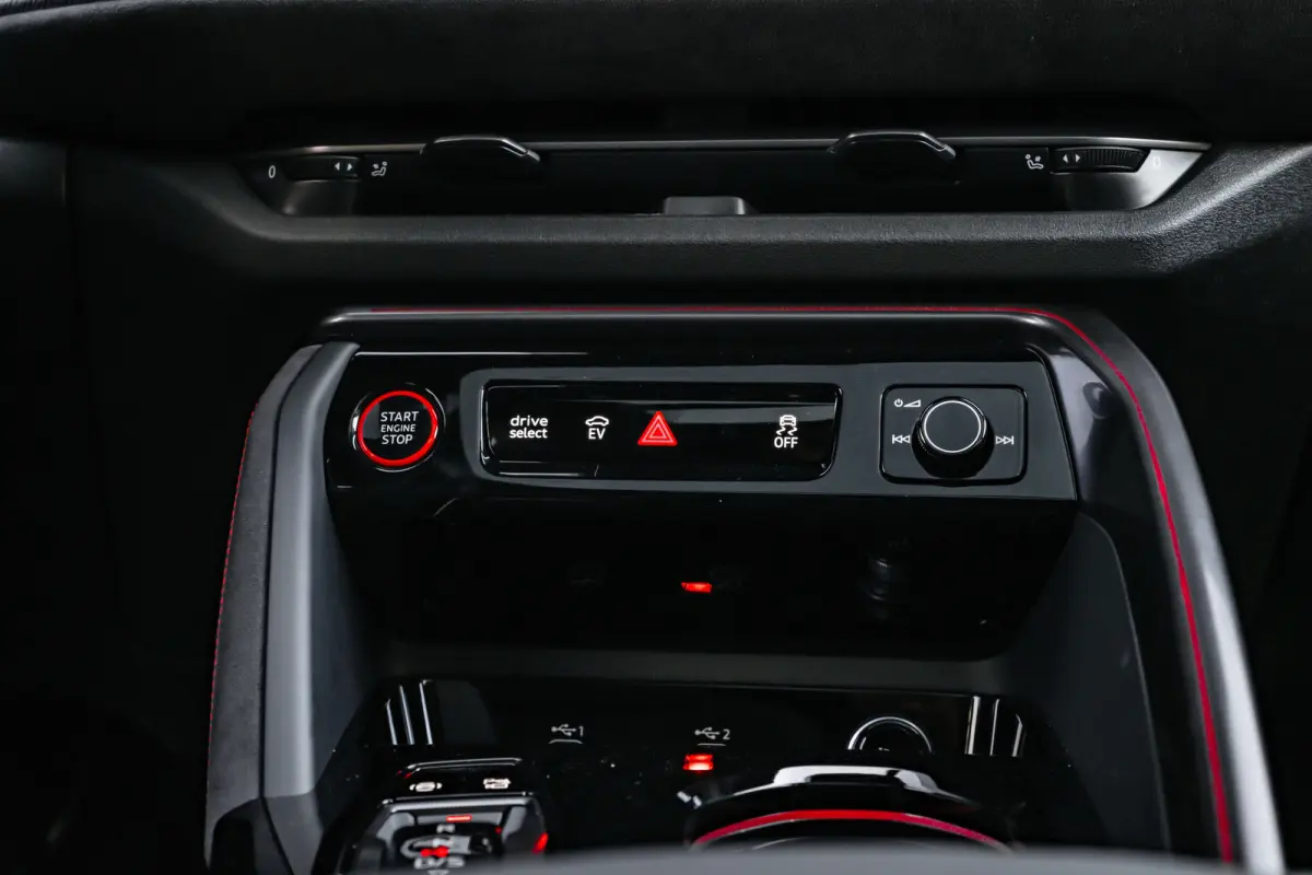 S edition 220 kW / 299 pk | Audi virtual cockpit | Dashcam | Exterieurpakket zwart