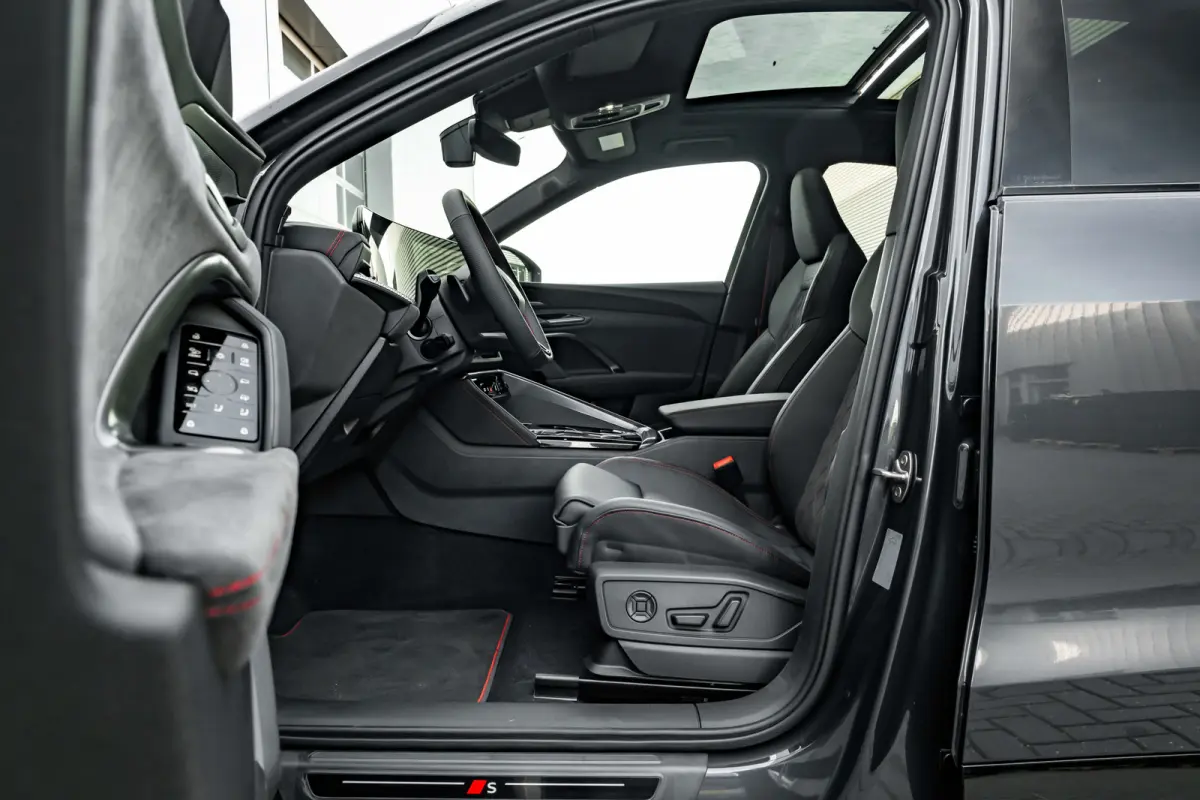 S edition 220 kW / 299 pk | Audi virtual cockpit | Dashcam | Exterieurpakket zwart