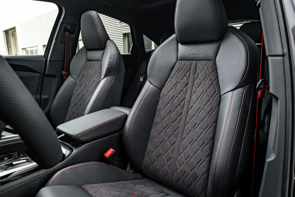 S edition 220 kW / 299 pk | Audi virtual cockpit | Dashcam | Exterieurpakket zwart