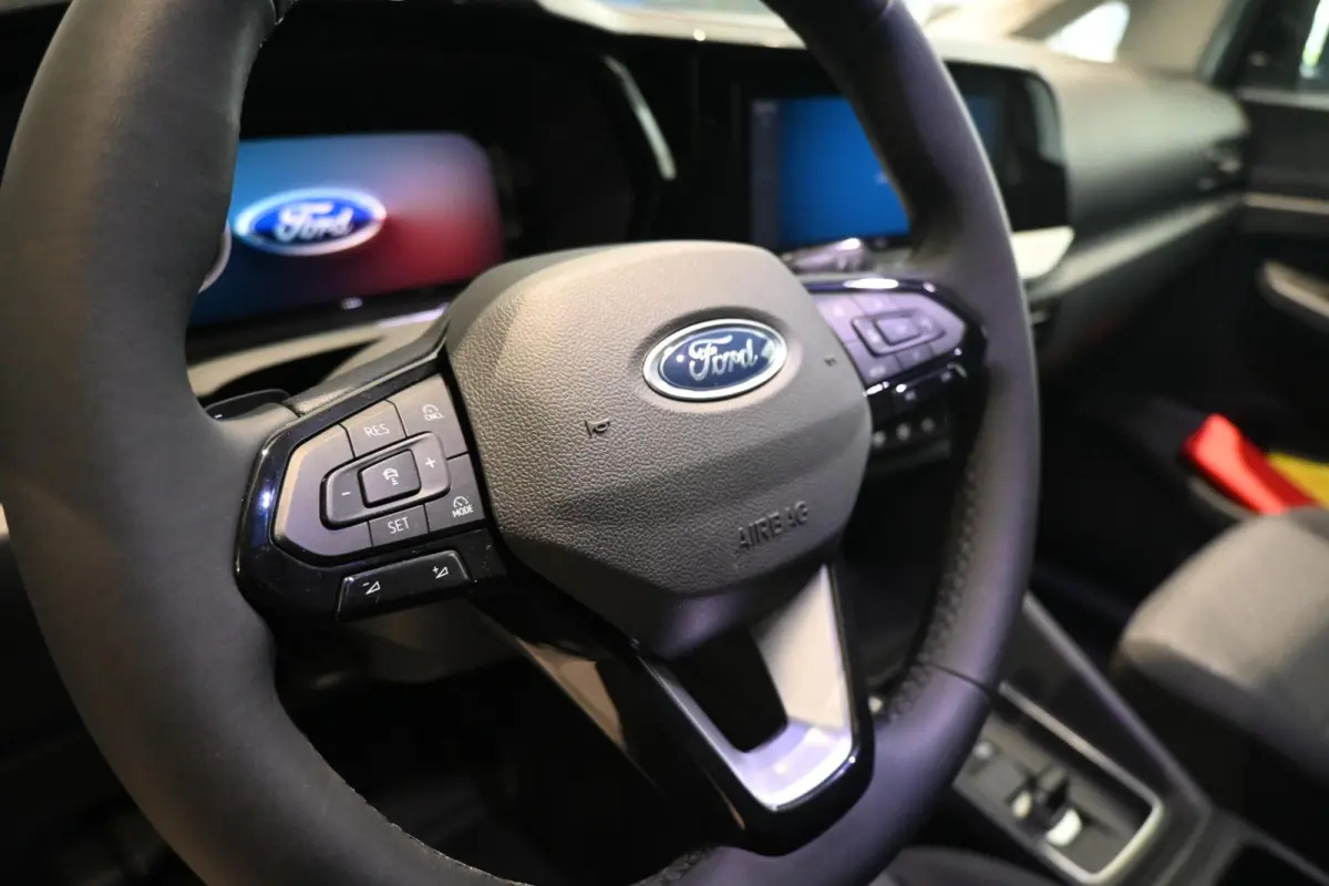 1.5 EcoBoost PHEV L1 Limited | €4.000 Korting | NIEUW UIT VOORRAAD | 118 KM Elektrisch WLTP | 0,99% Financial Lease