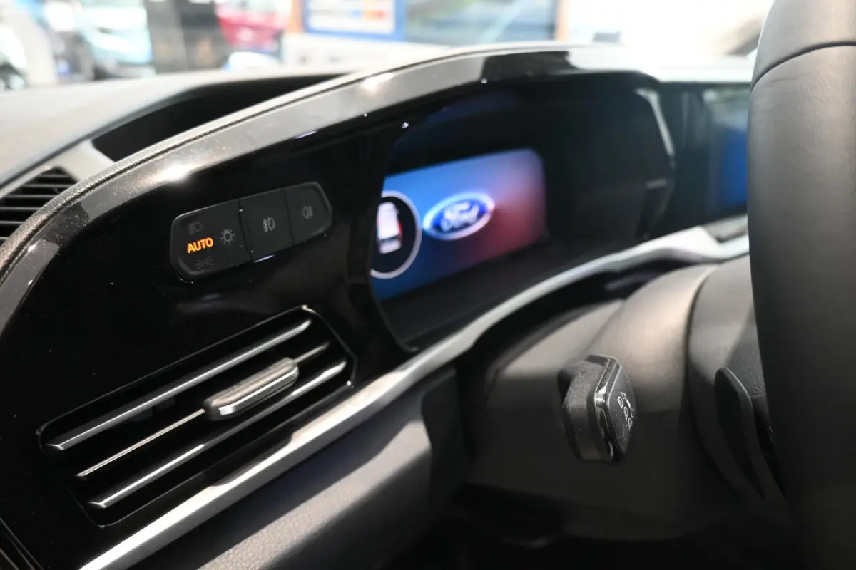 1.5 EcoBoost PHEV L1 Limited | €4.000 Korting | NIEUW UIT VOORRAAD | 118 KM Elektrisch WLTP | 0,99% Financial Lease