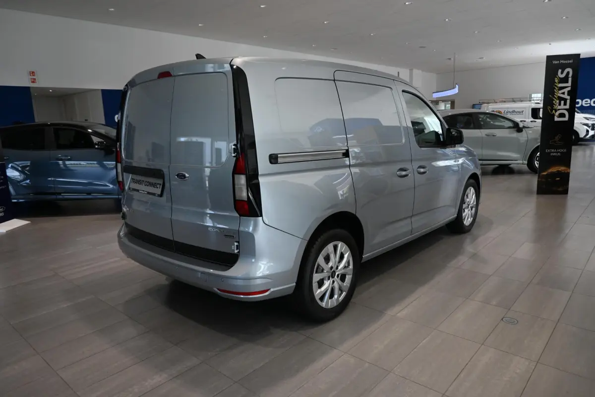 1.5 EcoBoost PHEV L1 Limited | €4.000 Korting | NIEUW UIT VOORRAAD | 118 KM Elektrisch WLTP | 0,99% Financial Lease