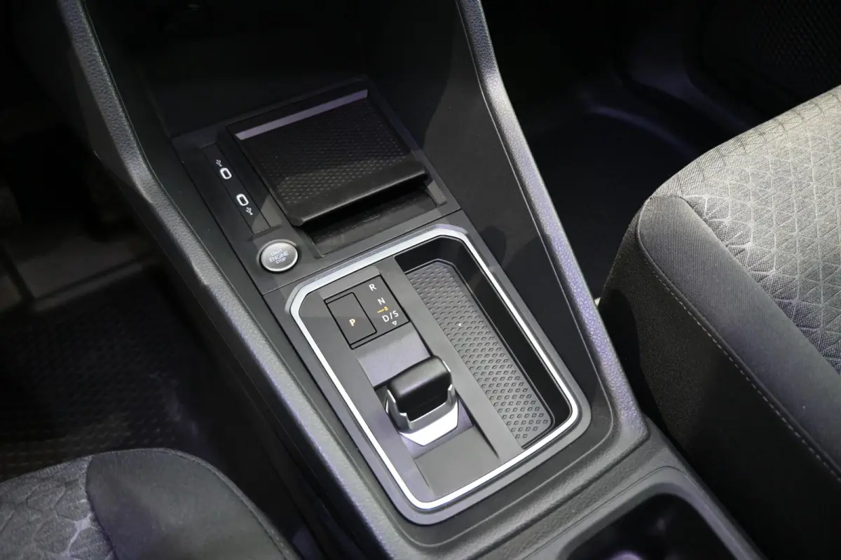 1.5 EcoBoost PHEV L1 Limited | €4.000 Korting | NIEUW UIT VOORRAAD | 118 KM Elektrisch WLTP | 0,99% Financial Lease