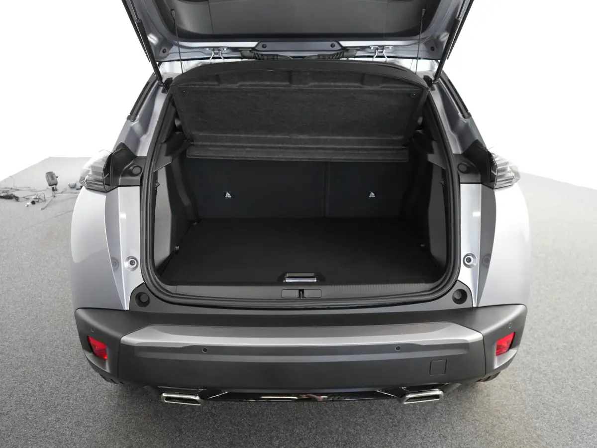 GT | Advanced Active Safety Brake met camera en radar | Climate Control | Elektrisch verstelbare en verwarmbare buitenspiegels