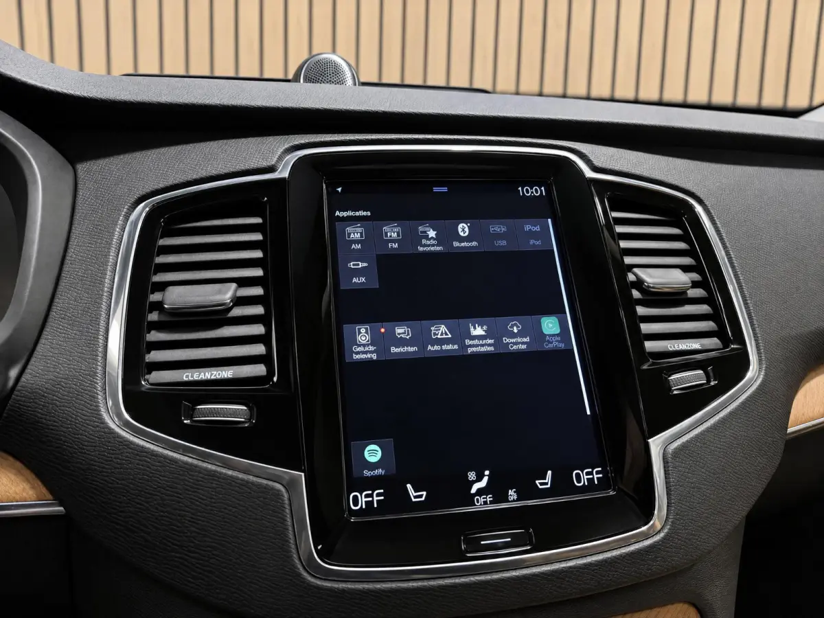 2.0 T8 Recharge AWD R-Design 7p. |Pano |Head-Up |H&K |360° |Stoelverkoel. |Massage