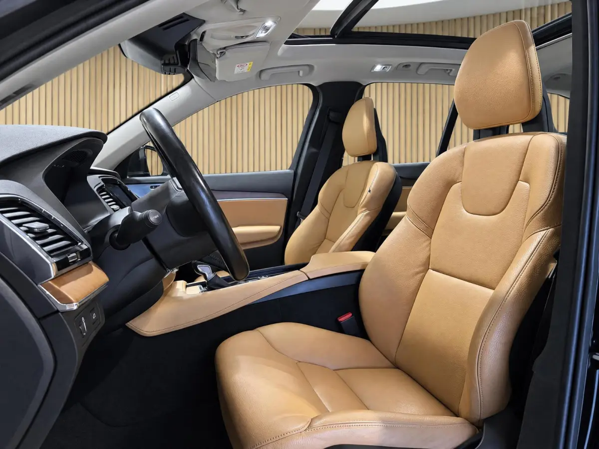 2.0 T8 Recharge AWD R-Design 7p. |Pano |Head-Up |H&K |360° |Stoelverkoel. |Massage