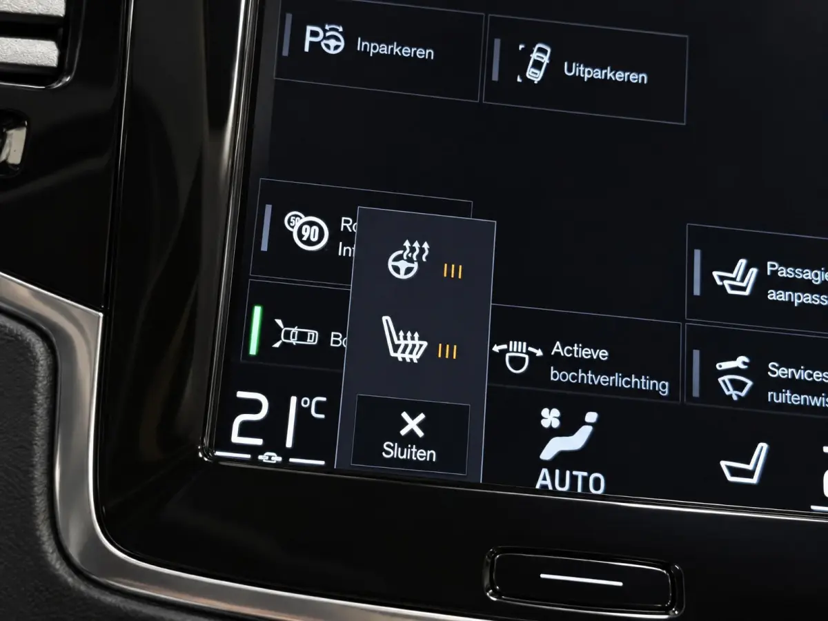 2.0 T8 Recharge AWD R-Design 7p. |Pano |Head-Up |H&K |360° |Stoelverkoel. |Massage