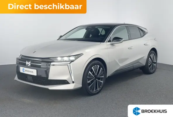Pallas - | Achteruitrijcamera | Parkeersensoren vóór en achter | Rear traffic detection