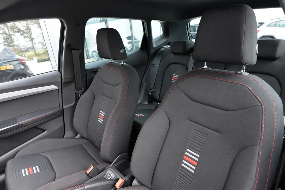1.0 TSI FR Business Intense PDC BEATS ACC