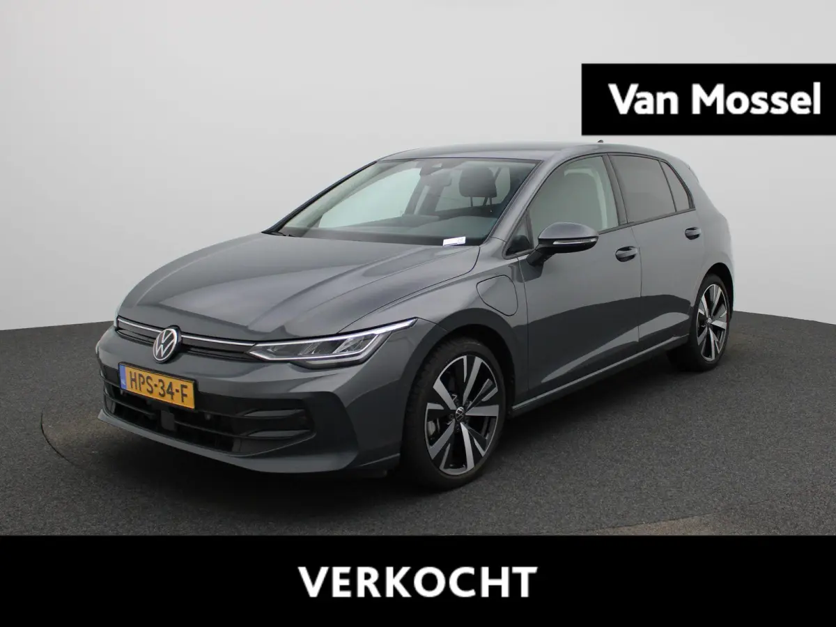 1.5 eHybrid Life Edition SoH 100% | Navigatie | Airco | Parkeersensoren | Camera | Cruise control | 18 Inch Velgen |