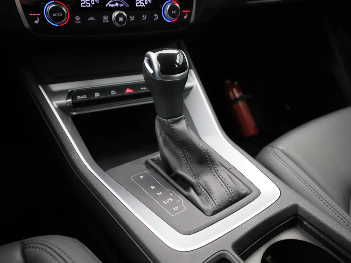 35 TFSI Pro Line Business | Automaat | Navigatie | Leder | Stoelverwarming | Achteruitrijcamera | Climate Control | Cruise Control | Parkeersensoren | Lichtmetalen Velgen |