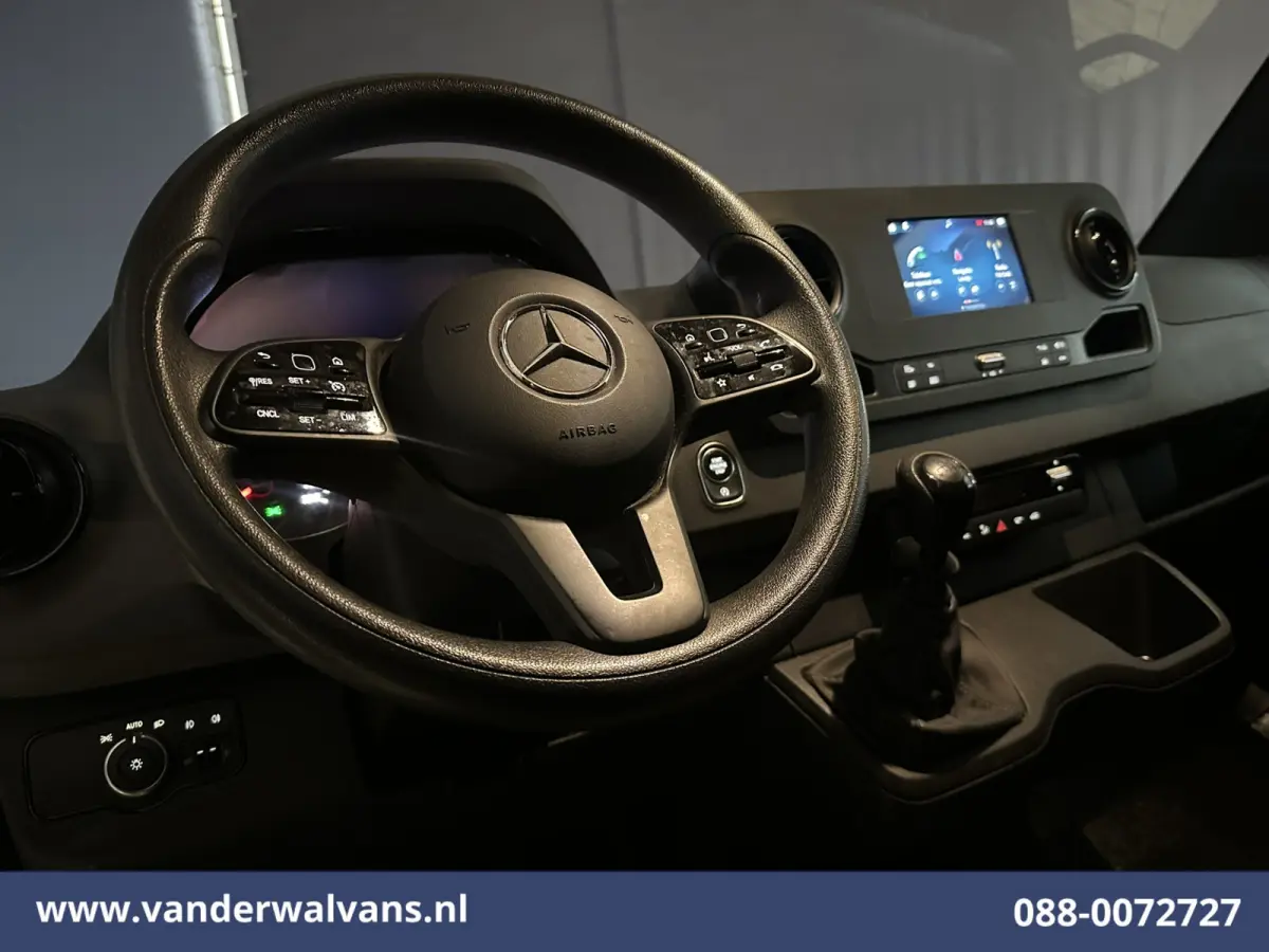 317 CDI 170pk L3H2 Euro6 Airco | 360 graden Camera | Navigatie | Apple Carplay | Cruisecontrol Android Auto, Chauffeursstoel, Stoelverwarming, Parkeersensoren, Bijrijdersbank