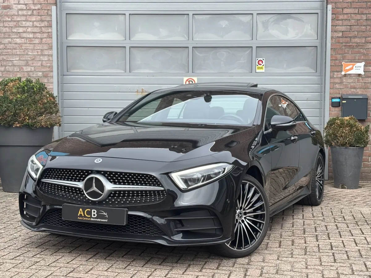 350 d 4MATIC Premium Plus (BTW auto) Burmester / Schuif-kanteldak / Luchtvering. Volle auto.