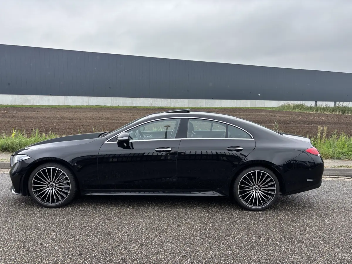 350 d 4MATIC Premium Plus (BTW auto) Burmester / Schuif-kanteldak / Luchtvering. Volle auto.