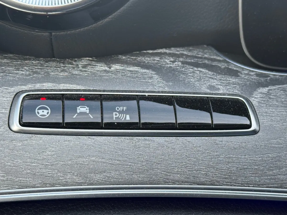 350 d 4MATIC Premium Plus (BTW auto) Burmester / Schuif-kanteldak / Luchtvering. Volle auto.
