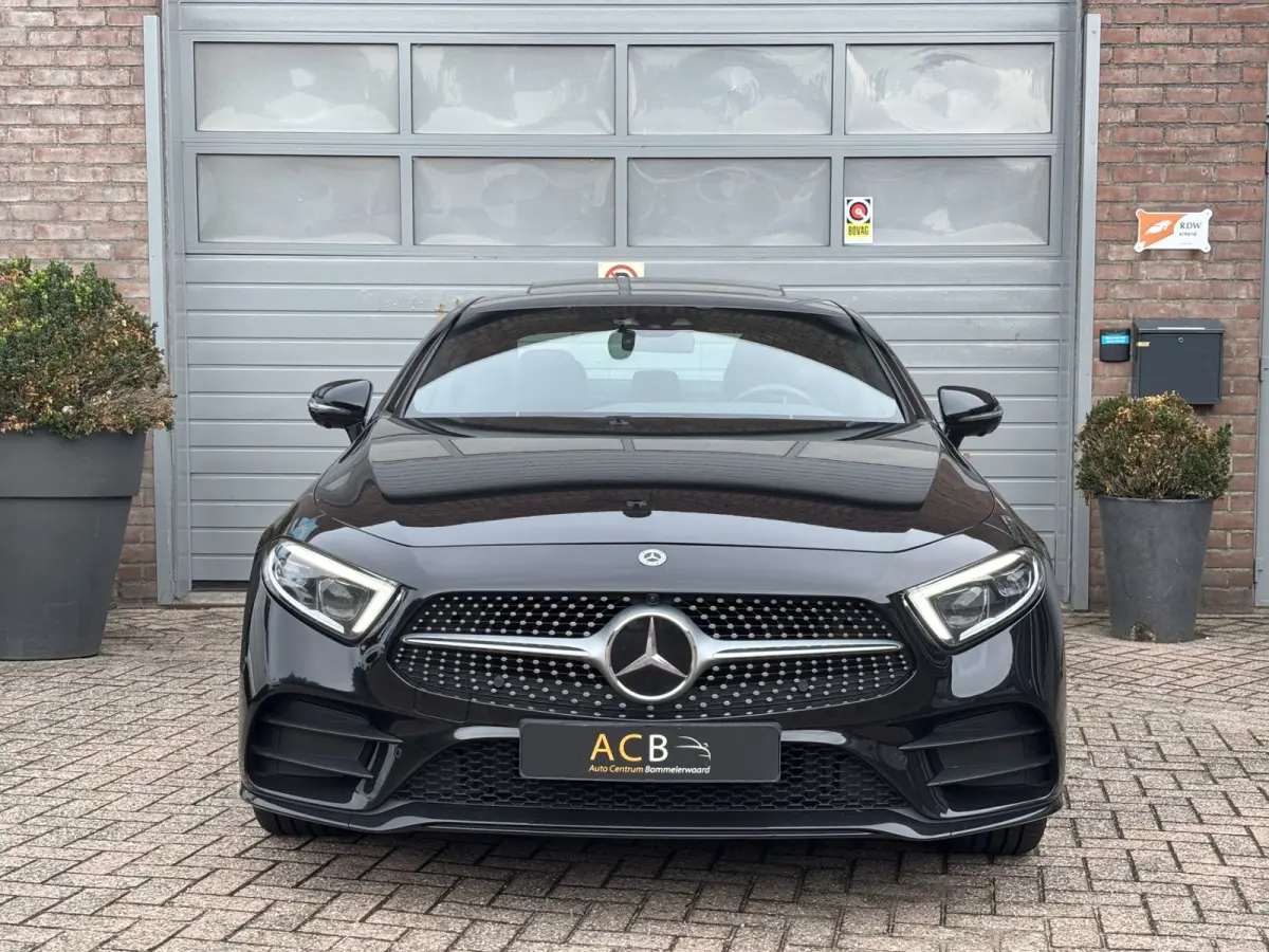 350 d 4MATIC Premium Plus (BTW auto) Burmester / Schuif-kanteldak / Luchtvering. Volle auto.