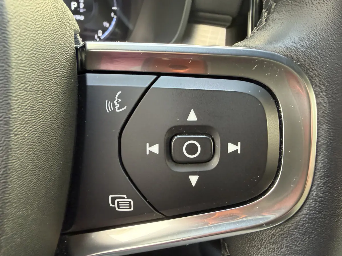 1.5 T4 Plus Dark Harman/kardon Achteruitrijcamera