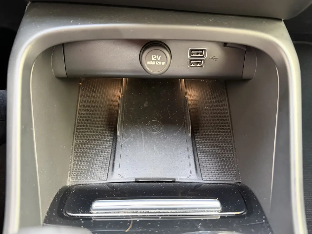 1.5 T4 Plus Dark Harman/kardon Achteruitrijcamera
