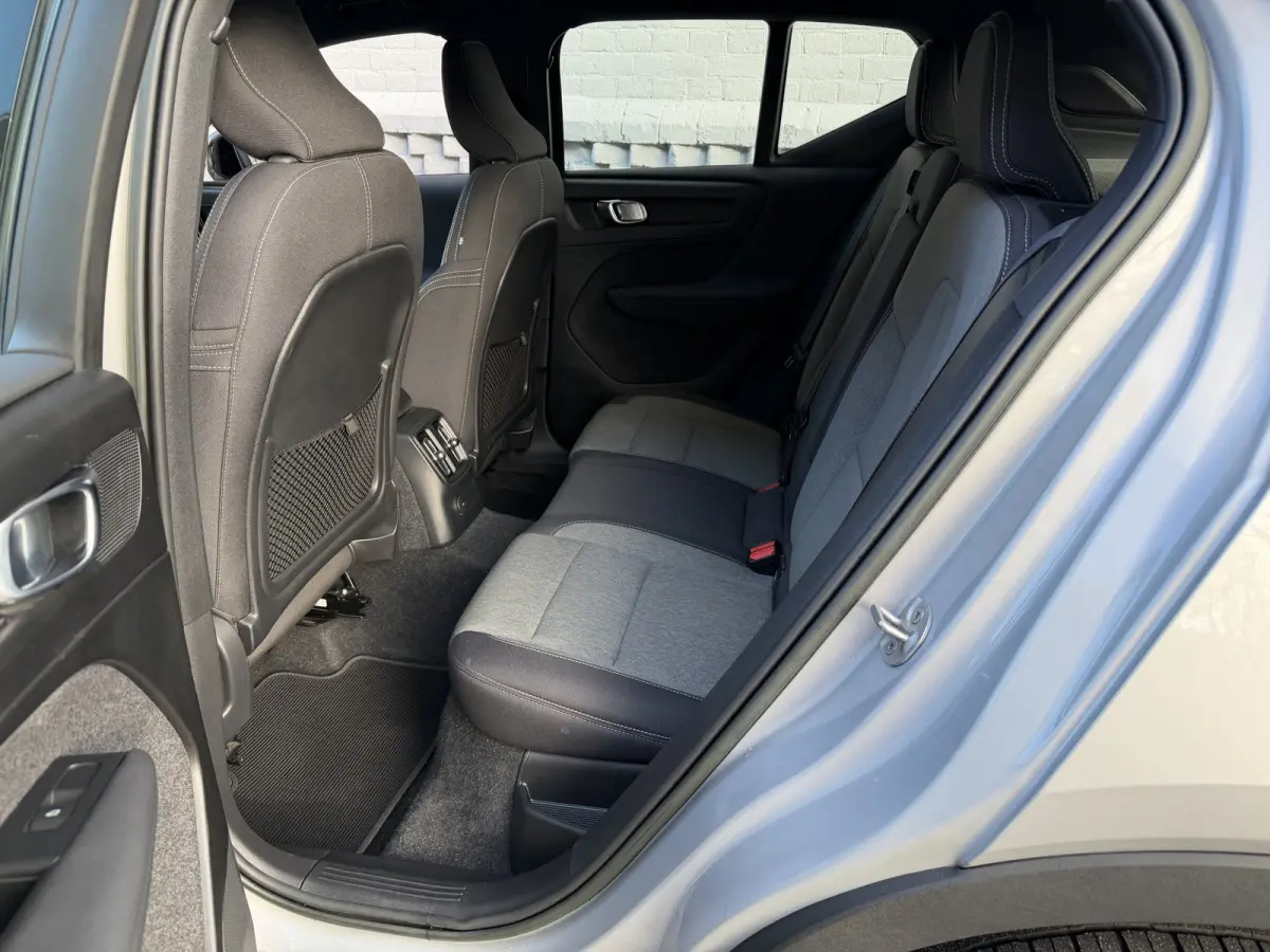 1.5 T4 Plus Dark Harman/kardon Achteruitrijcamera